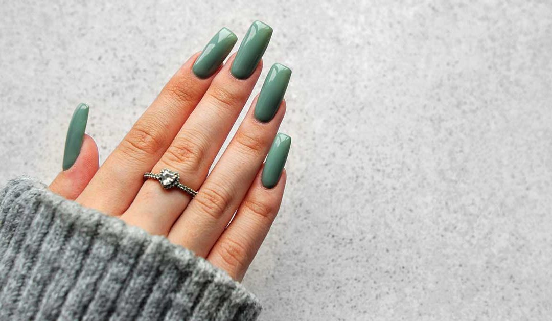 16 Solid Color Nail Ideas